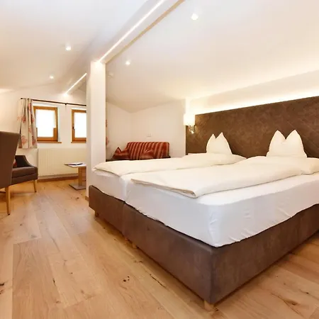 & Alphorn Hotel Lech am Arlberg