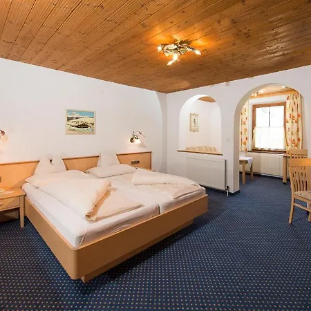 & Alphorn Hotel Lech am Arlberg